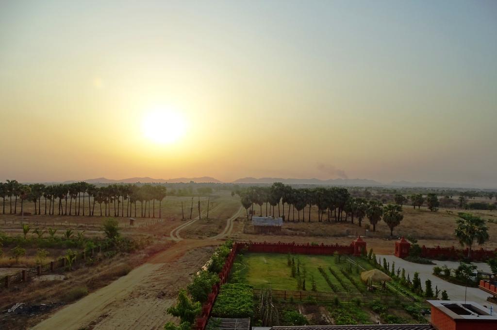 Gracious Bagan Hotel New Bagan Εξωτερικό φωτογραφία